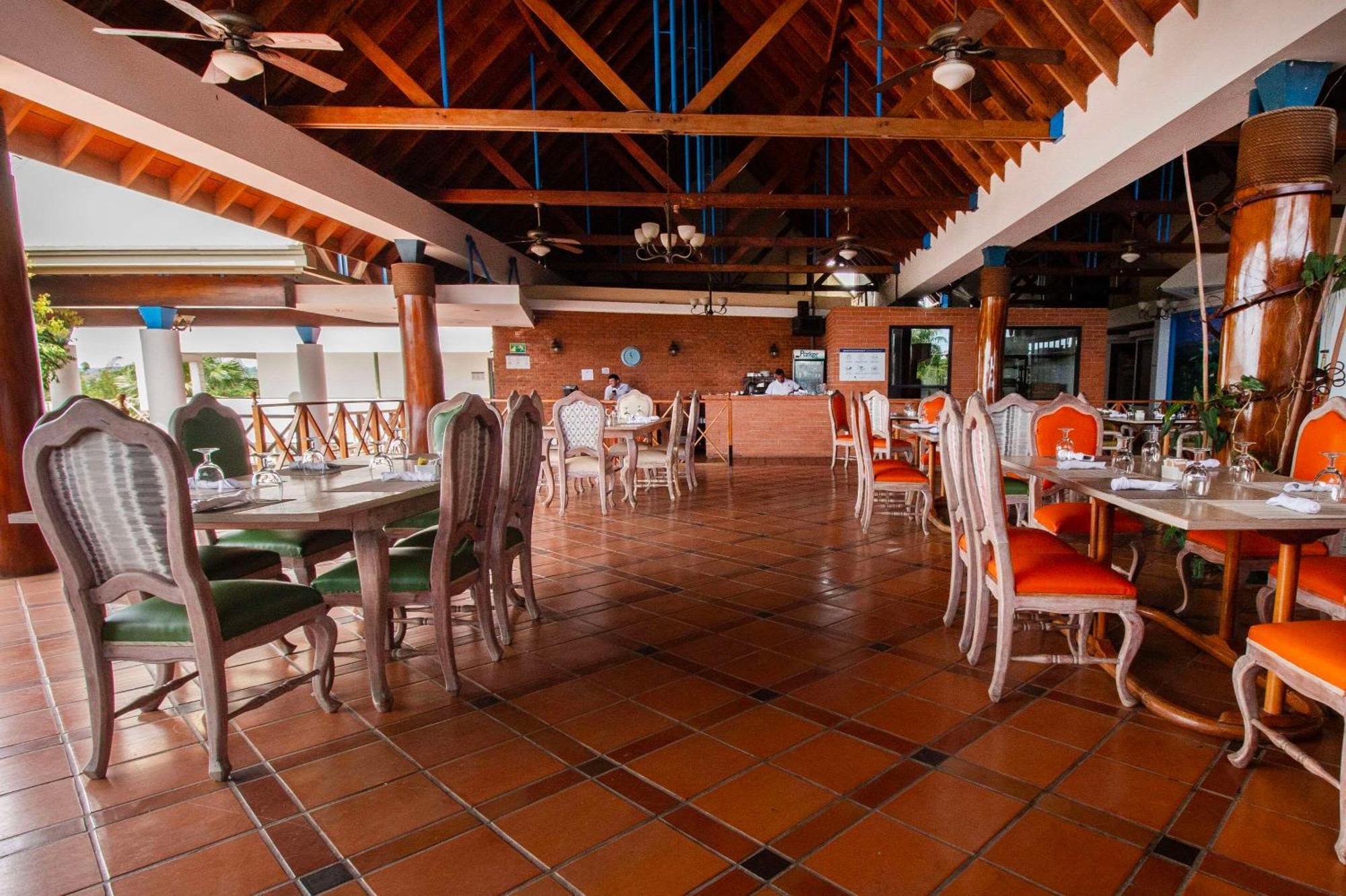 Hotel Faranda Guayacanes, A Member Of Radisson Individuals Chitré Kültér fotó
